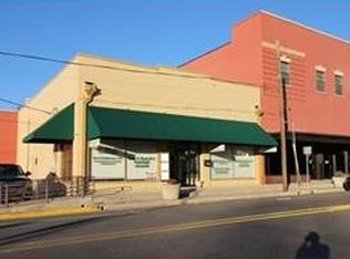 209 W California St, Gainesville, TX 76240