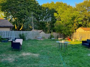 445 Harcourt Dr, Oshawa, ON L1H 6V8