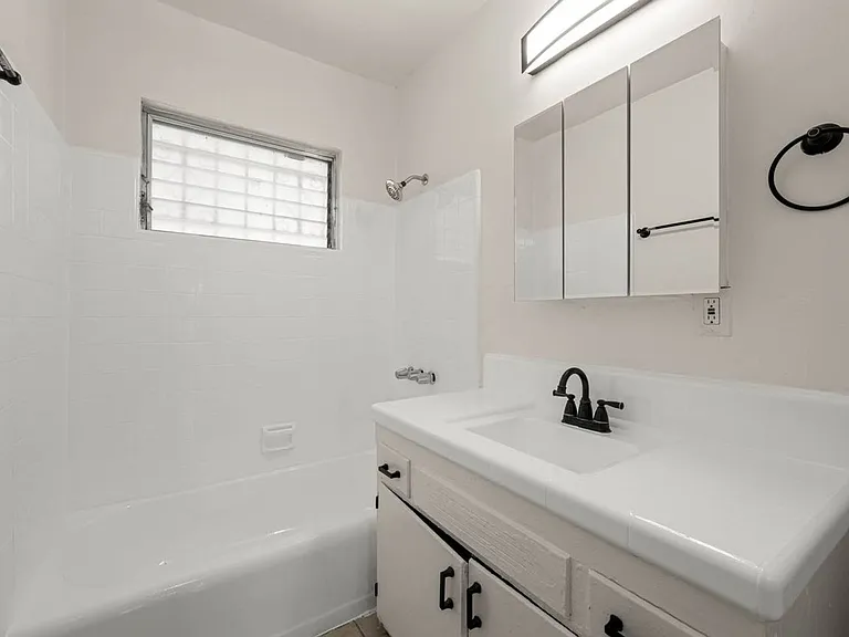 3868 Potomac Ave #7A — Photo 18