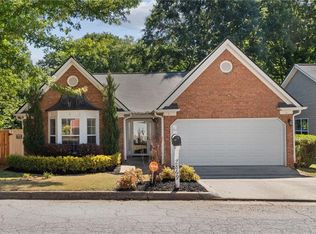 2869 Hillvale Cove Dr, Lithonia, GA 30058