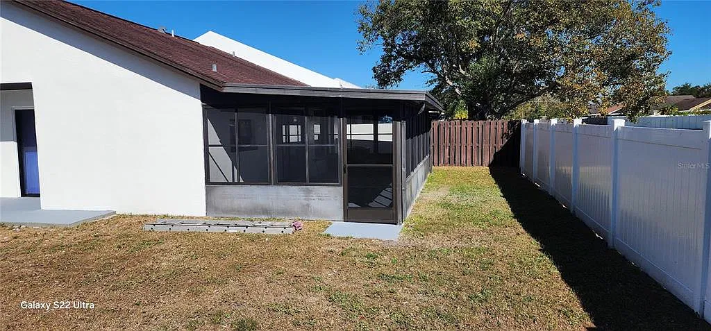 3 bed, 2.0 bath, 1278 sqft, $2,500 — Photo 4