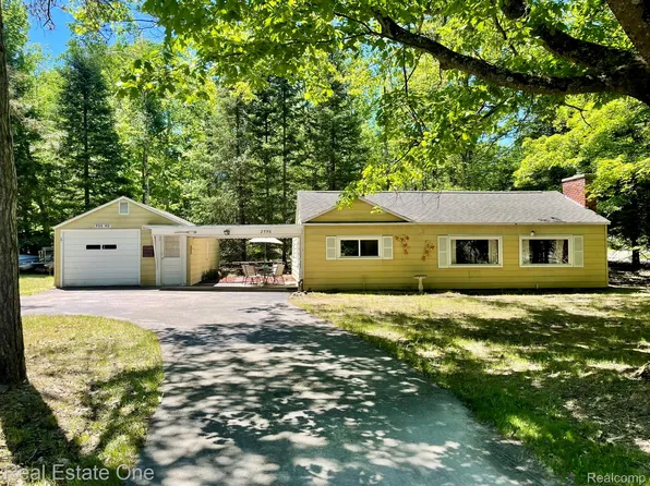 2596 E Fox Rd, Lincoln, MI 48742
