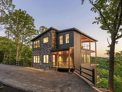 3847 Heavens View Ln, Sevierville, TN, 37876