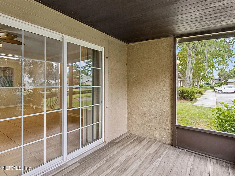 7623 Baymeadows Cir #2012 — Photo 26