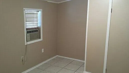 508 Oak St — Photo 12