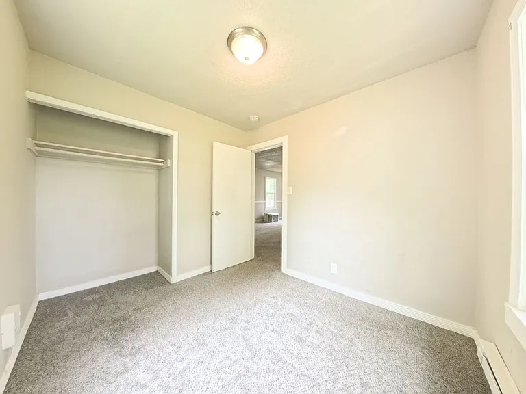 1220 E 37th Ct — Photo 9