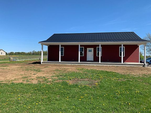 5th image of 1402 County Road 1475