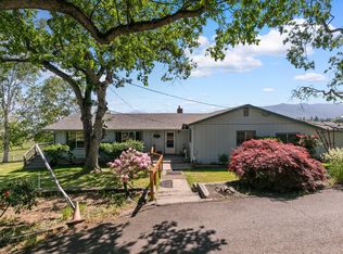 1511 Beeson Ln, Talent, OR 97540