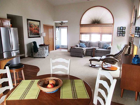 4th image of 1774 Briarwood Ct