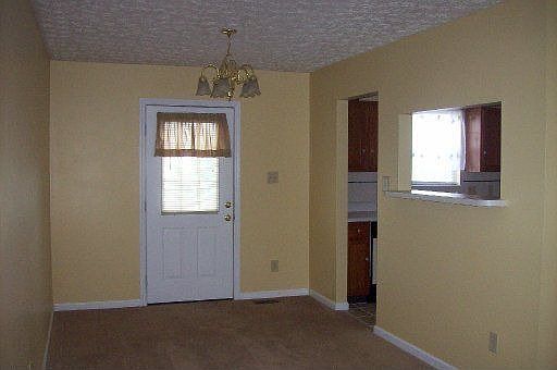 5th image of 2334 Wadsworth Dr