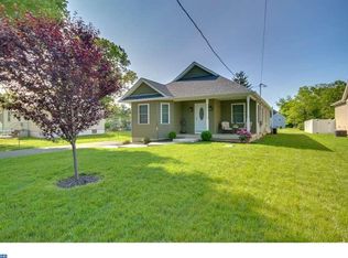 1114 Magnolia Ave, Croydon, PA 19021