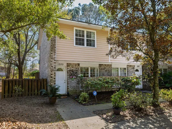 1289 Mathis Ferry Rd, Mount Pleasant, SC 29464