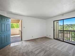 941 Calle Mejia APT 326, Santa Fe, NM 87501