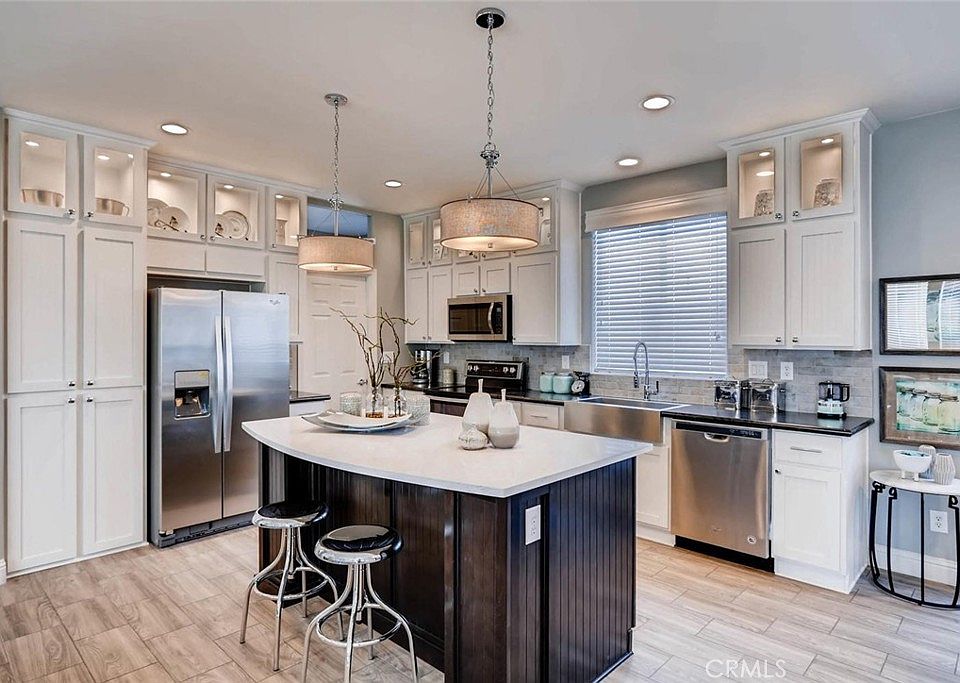 1st image of 1545 White Pine Dr #52
