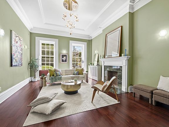 2nd image of 274 Barrow St