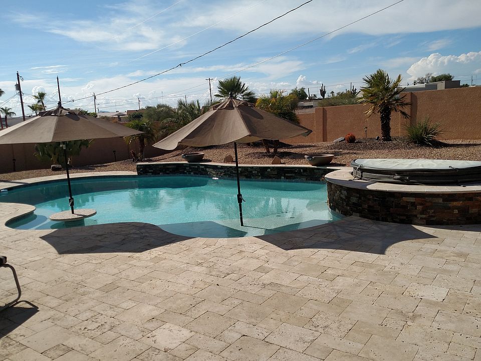 2nd image of 3121 Moccasin Dr