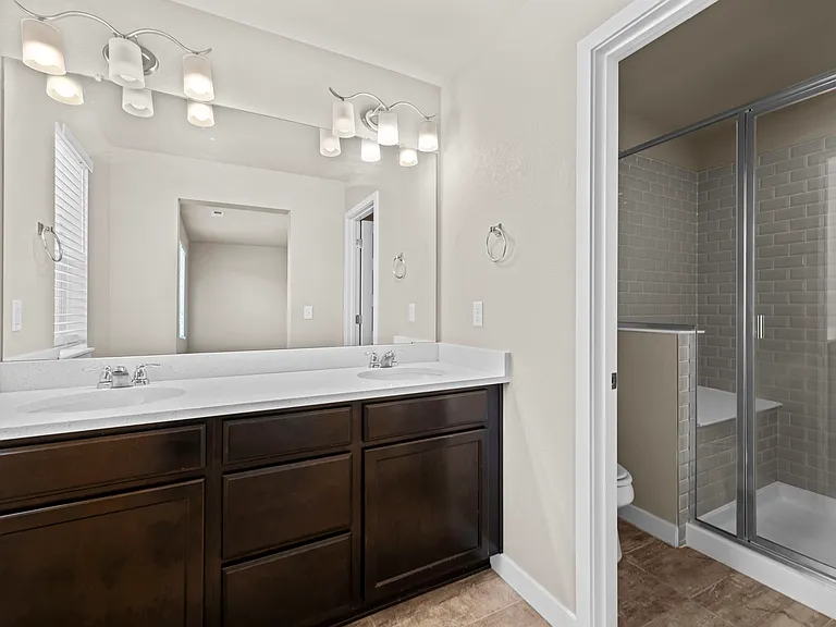 2348 S Troy Ct — Photo 18