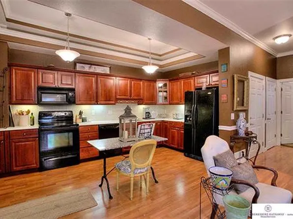 612 S 18th St APT 6, Omaha, NE 68102