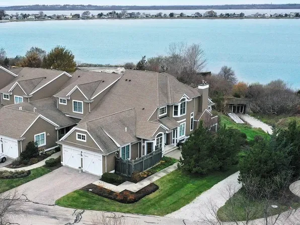 75 Waters Edge, Tiverton, RI 02878