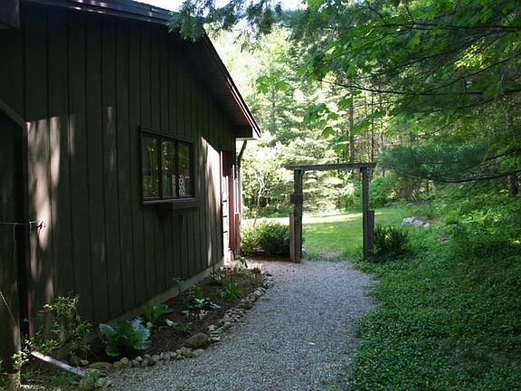 5th image of 4112 E Oxford Dr