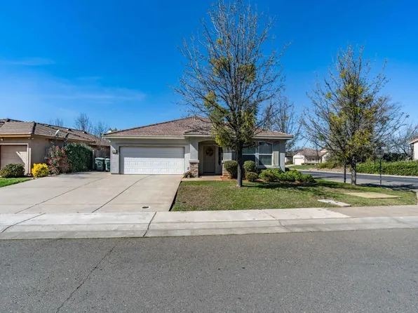 379 Fairway Dr, Ione, CA 95640