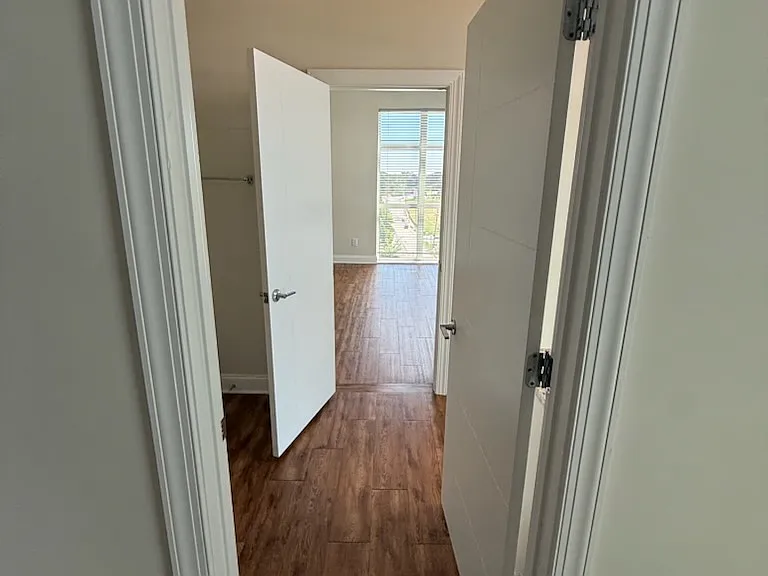 196 W Main St #6 — Photo 3
