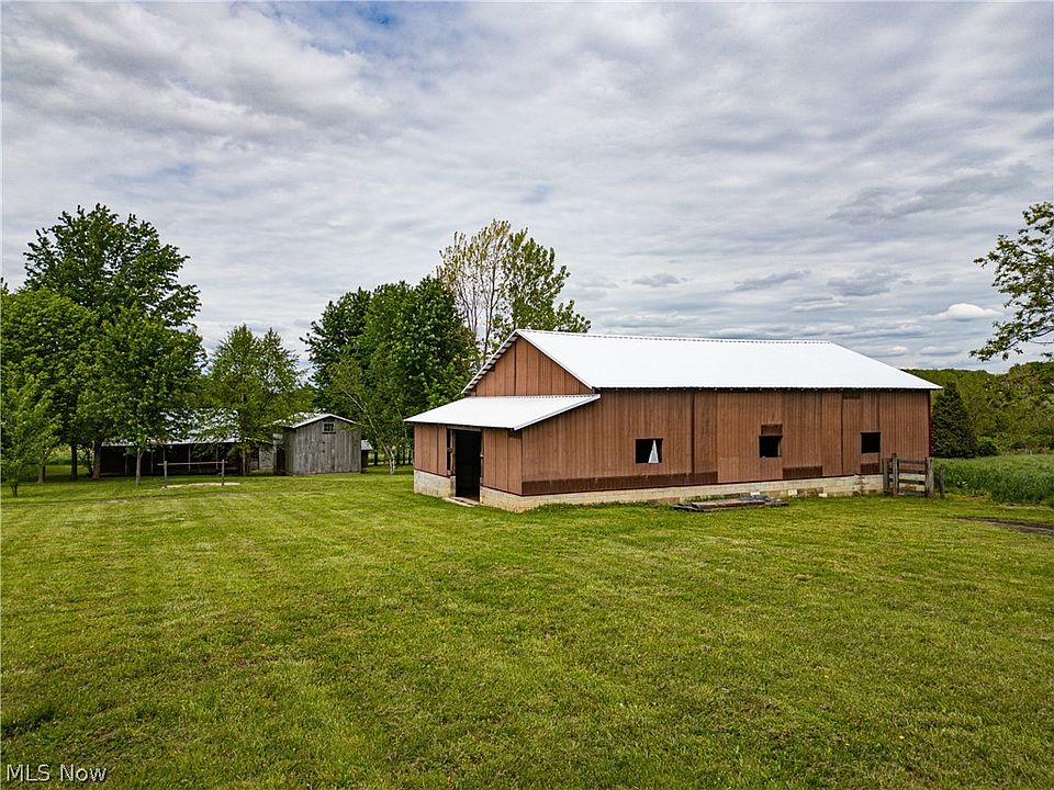1st image of 12967 Pleasant Valley Rd