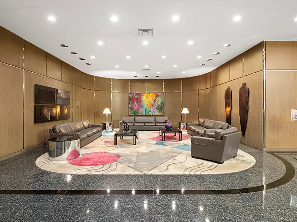530 East 76th Street 18G image 14 of 15