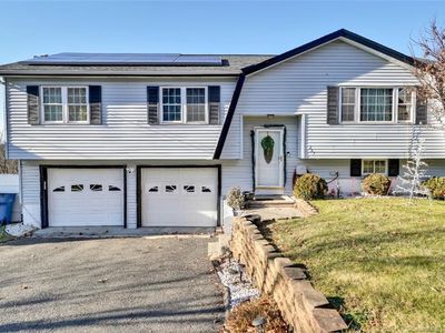267 Fieldwood Rd, Waterbury, CT, 06704