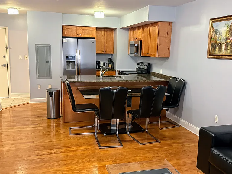 411 E Brinkerhoff Ave #210 — Photo 4
