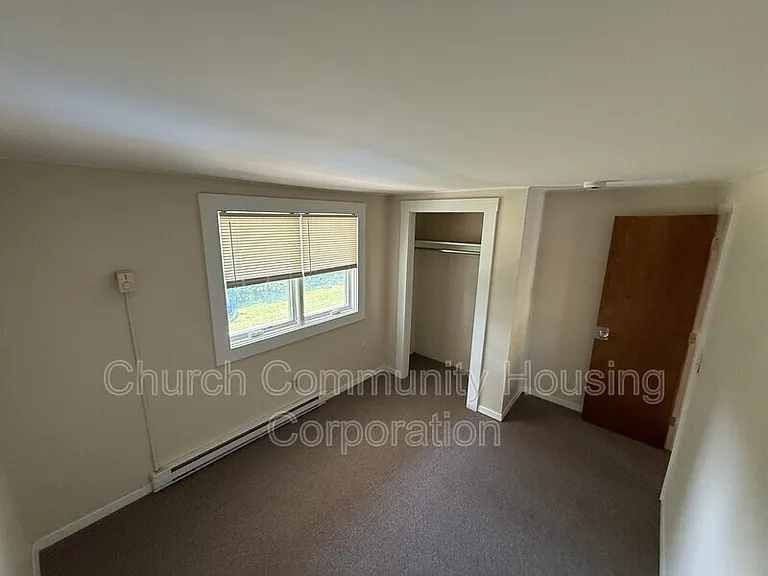 169 Conanicus Ave #3 — Photo 7