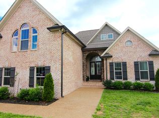 704 Academy Rd, Lebanon, TN 37087