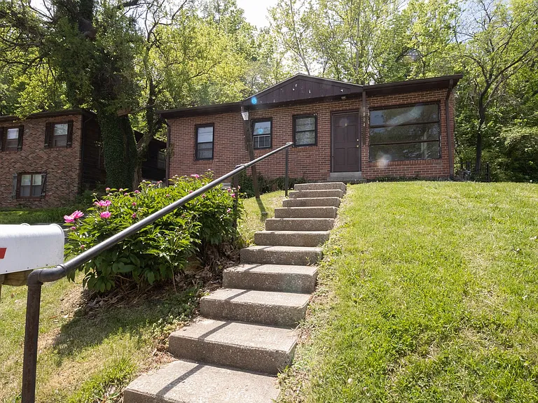 1804 Sunrise Dr — Photo 22