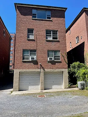 Rented by Oxford Property Group | media 9