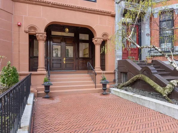 290 Commonwealth Ave APT 4, Boston, MA 02115