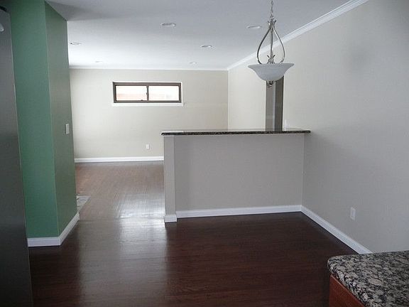 3rd image of 1143 Shenandoah Dr