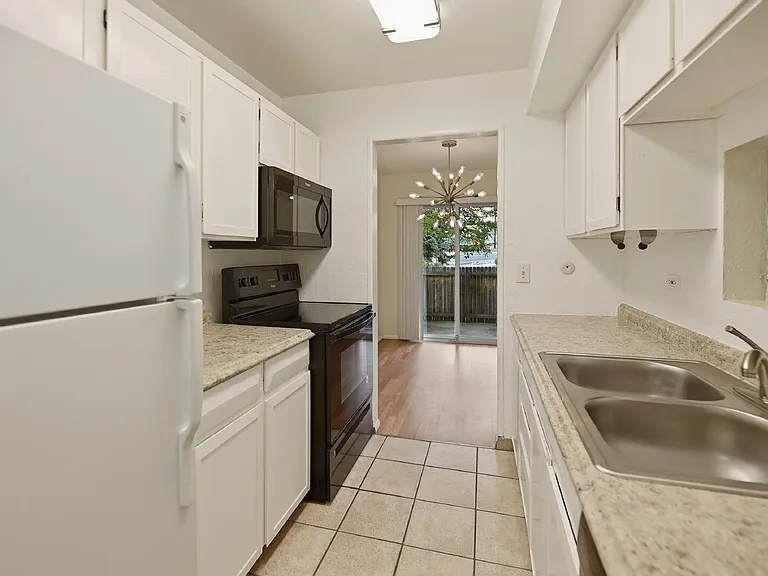 2557 S Dover St #65 — Photo 11