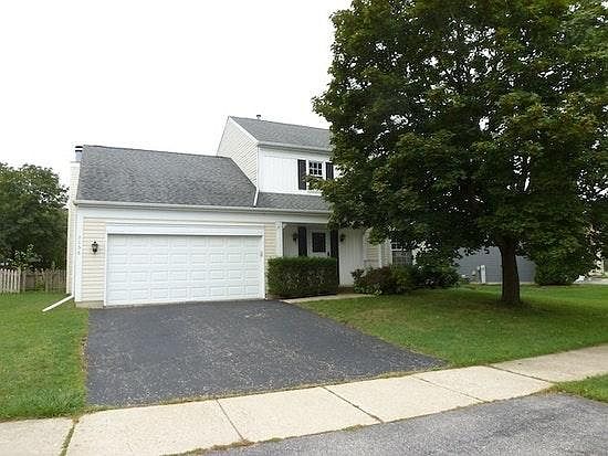 2nd image of 3156 Village Green Dr