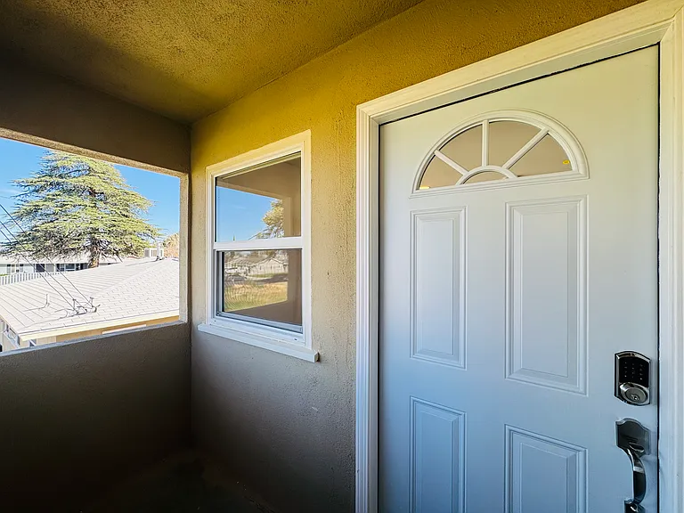 44237 Cedar Ave #C — Photo 3