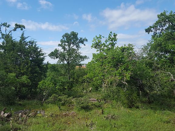 5th image of 8944 Rolling Acres Trl