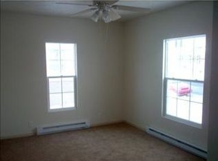 411 W 8th St, Mishawaka, IN 46544