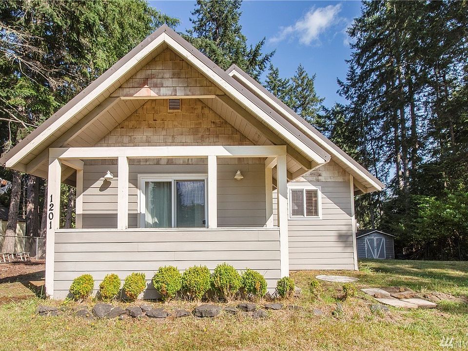 1st image of 1201 E Madrona Blvd NW