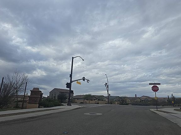 5th image of 776 W Paseo La Azanca