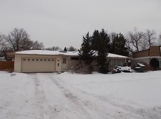 1518 Hawthorne Pl, Darien, IL 60561