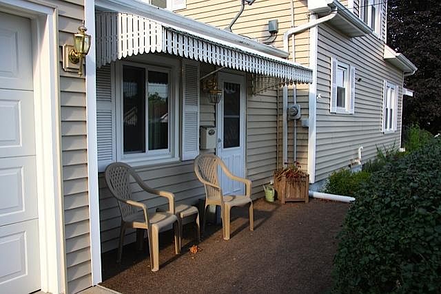 2nd image of 303 E 12th St N