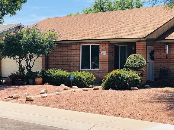 3rd image of 6033 W Poinsettia Dr