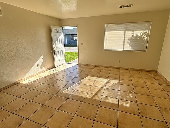 4th image of 10850-72 Thompson Dr #10850