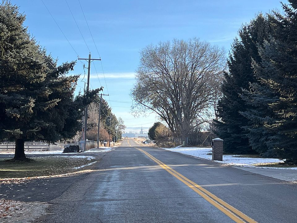 2nd image of 2825 W 17 N