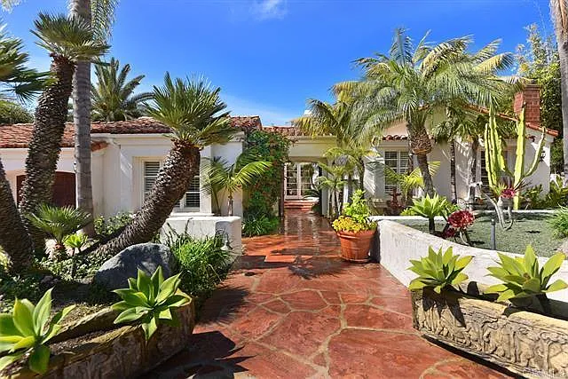 6352 Castejon Dr — Photo 6