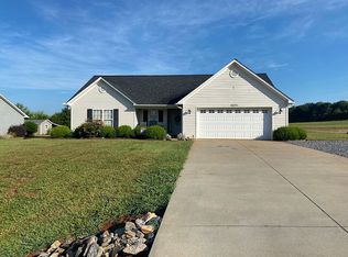 1575 Windy Holly Ln, Newton, NC 28658